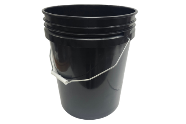 5 Gallon Paint Bucket With Lid